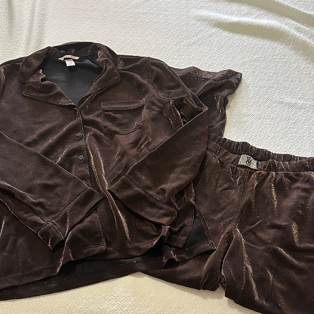 Victoria Secret long sleeve shimmery set